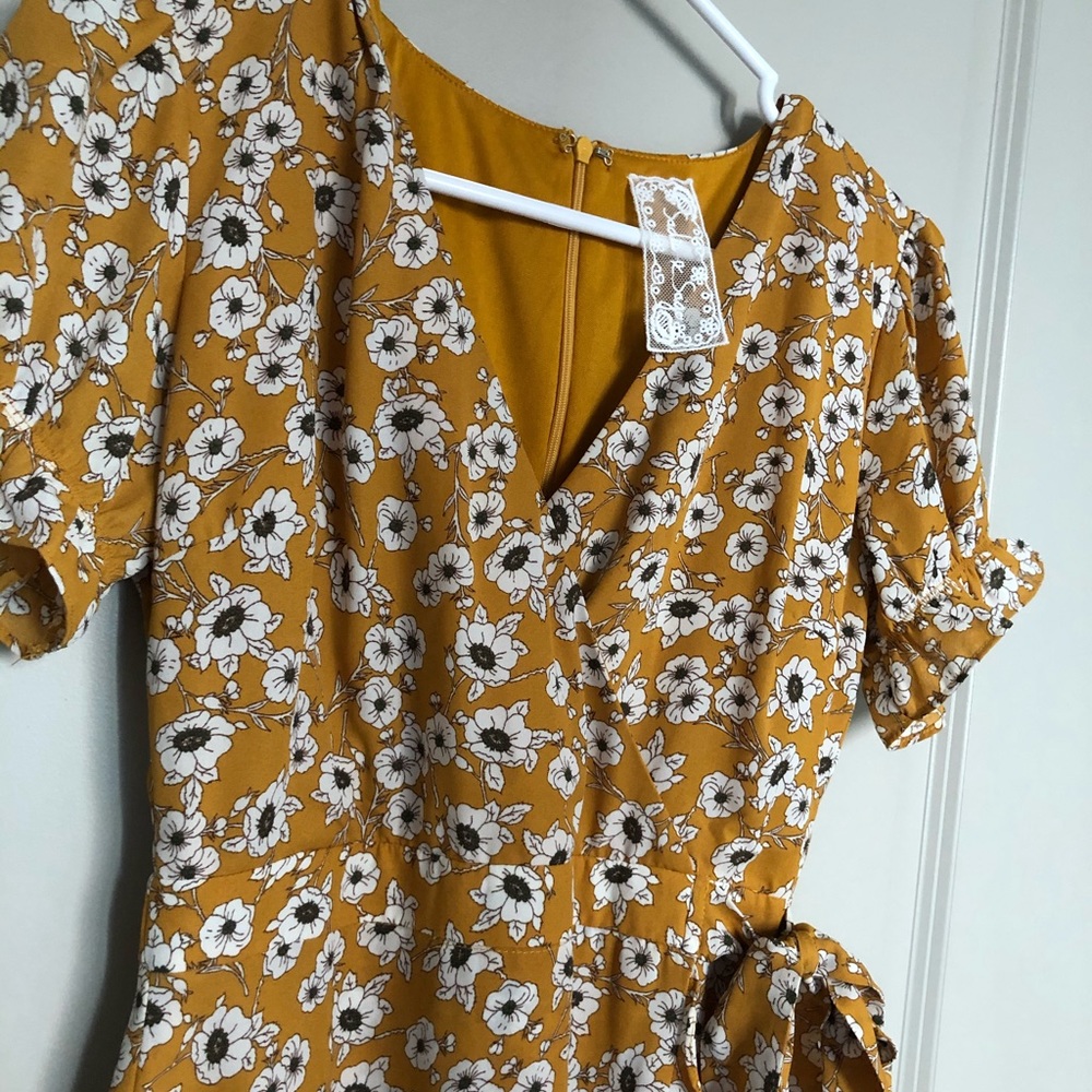 Floral ruffle dress